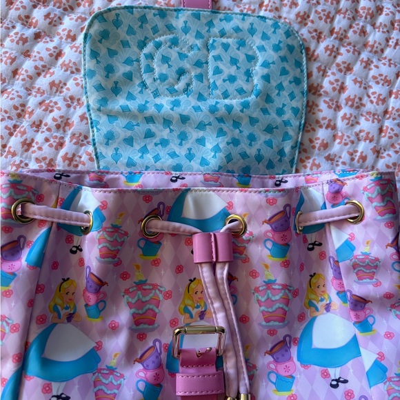 ✅FIRM PRICE✅ Stoney Clover Lane Alice In Wonderland - Picture 8 of 15